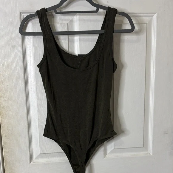 Lulu's Dark Olive Bodysuit - Picture 3 of 4